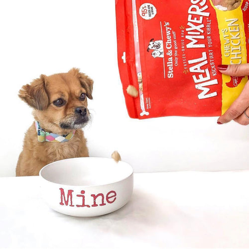 Stella & Chewy's Freeze Dried Raw Chewy's Chicken Meal Mixers Dog Food Topper (8-oz)